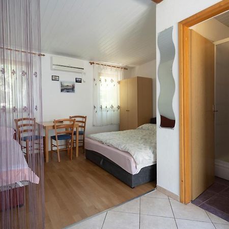 גורני קרין Studio Apartman Ema מראה חיצוני תמונה