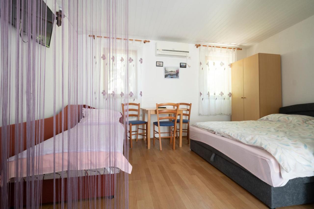 גורני קרין Studio Apartman Ema מראה חיצוני תמונה